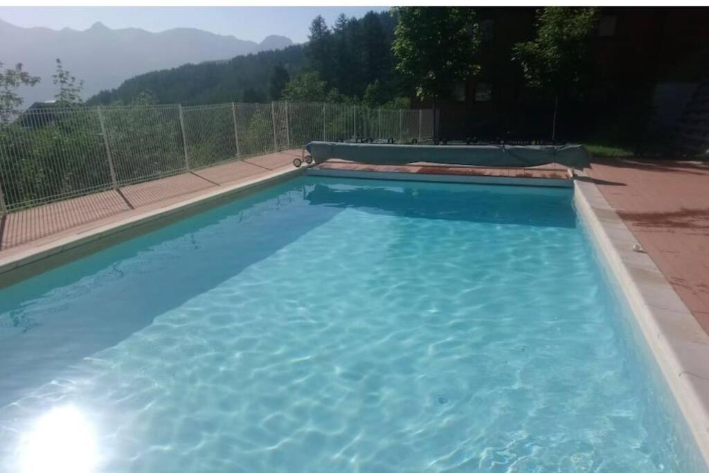 Chalet 4 Pers. Piscine Et Literie Toute Neuve. Puy-Saint-Vincent Εξωτερικό φωτογραφία
