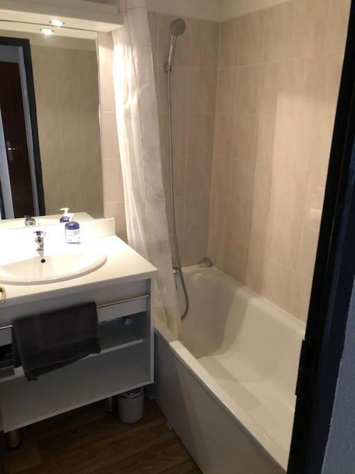 Chalet 4 Pers. Piscine Et Literie Toute Neuve. Puy-Saint-Vincent Εξωτερικό φωτογραφία